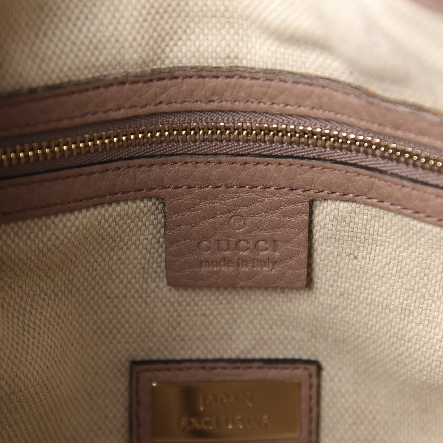 GCI MEDIUM LEATHER SOHO BAG