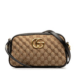 Gucci Small GG Canvas Marmont Matelasse Camera Bag (8k8jfb)