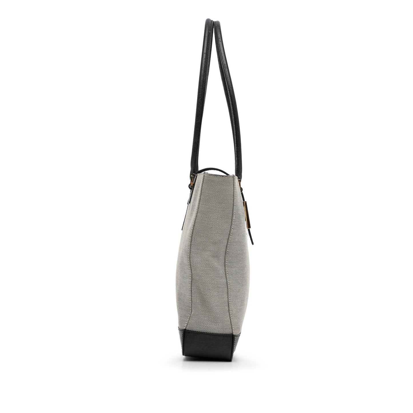 Gucci Square G Canvas Shoulder Bag (FHbYlb)