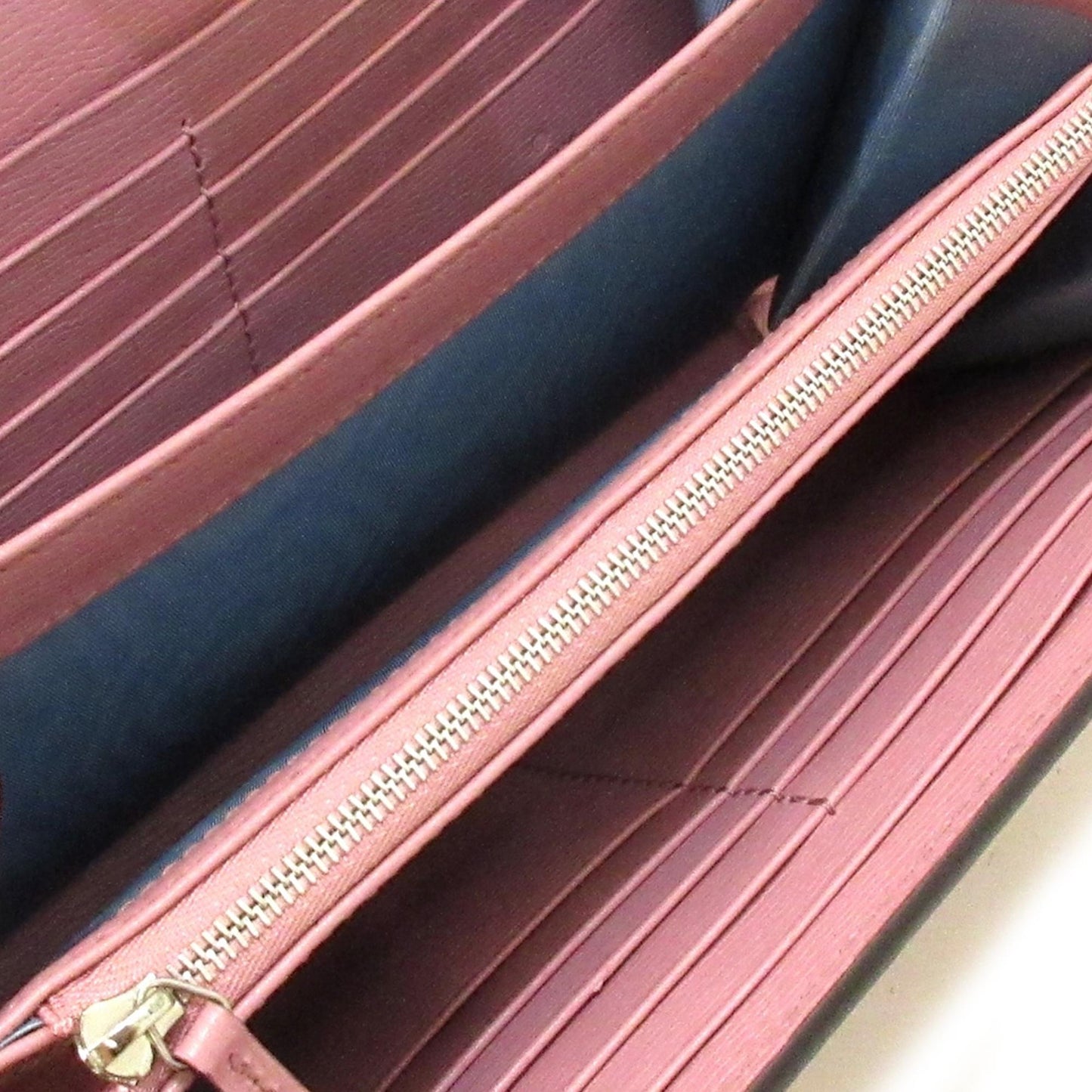 Gucci Valentine's Day Dionysus Wallet On Chain (4Y92ml)