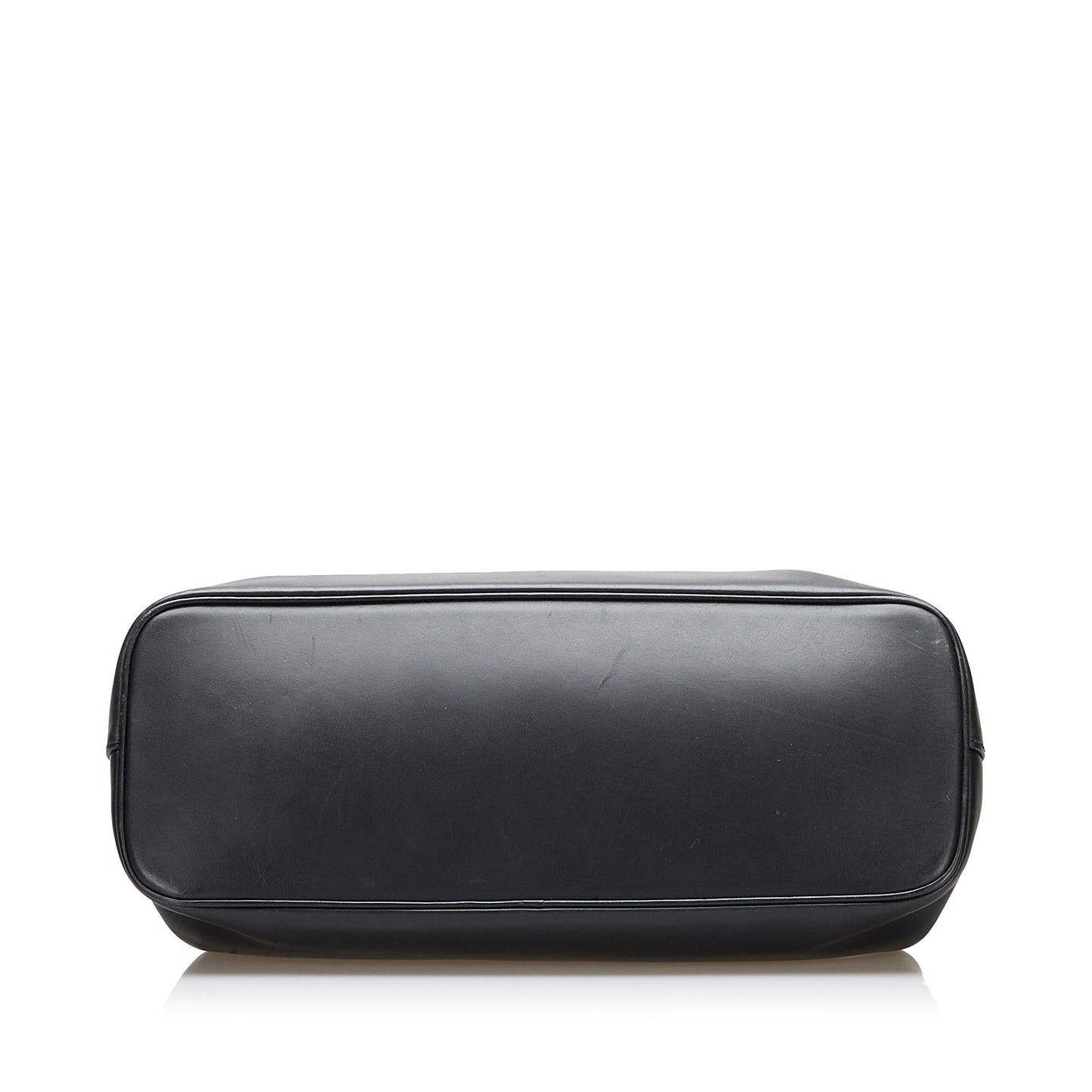 Gucci Wood Hook Closure Leather Handbag (36643)