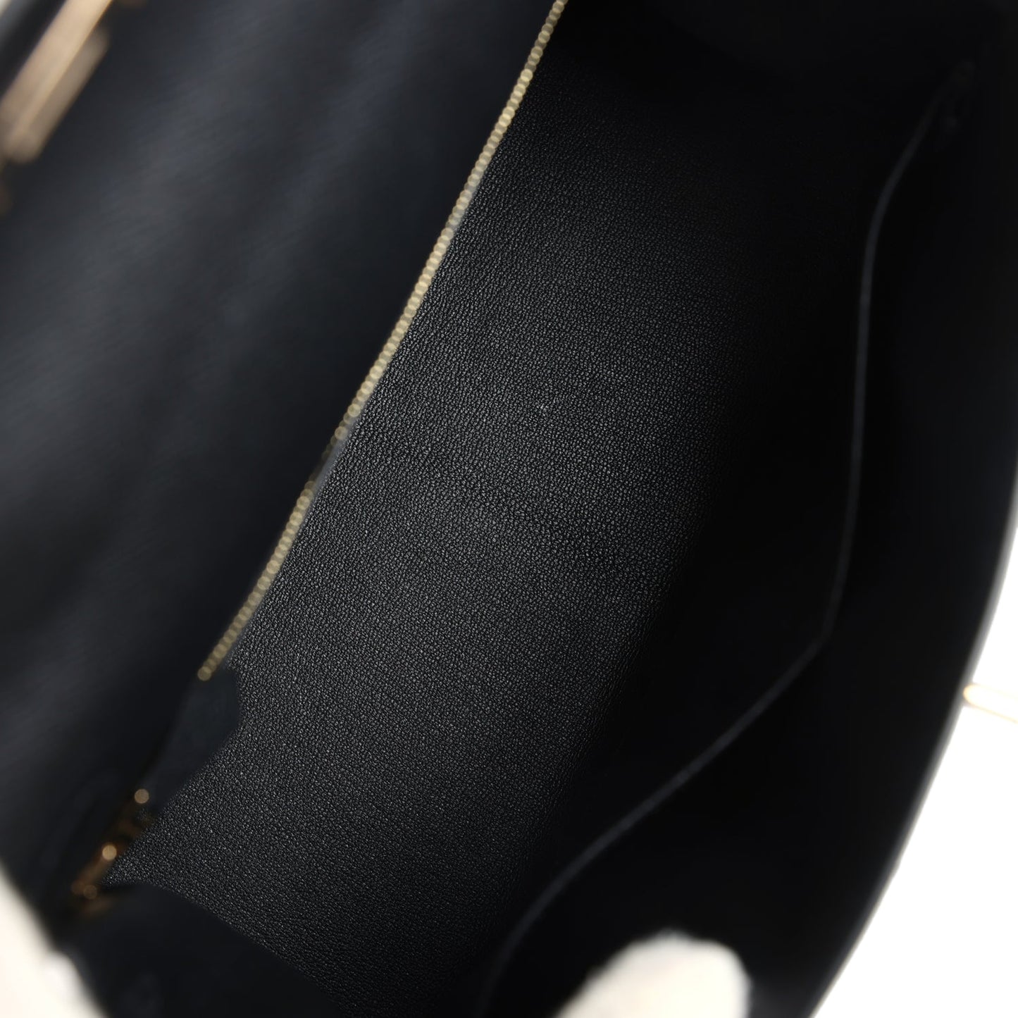 Hermes Kelly Sellier 28 Black Epsom Permabrass Hardware