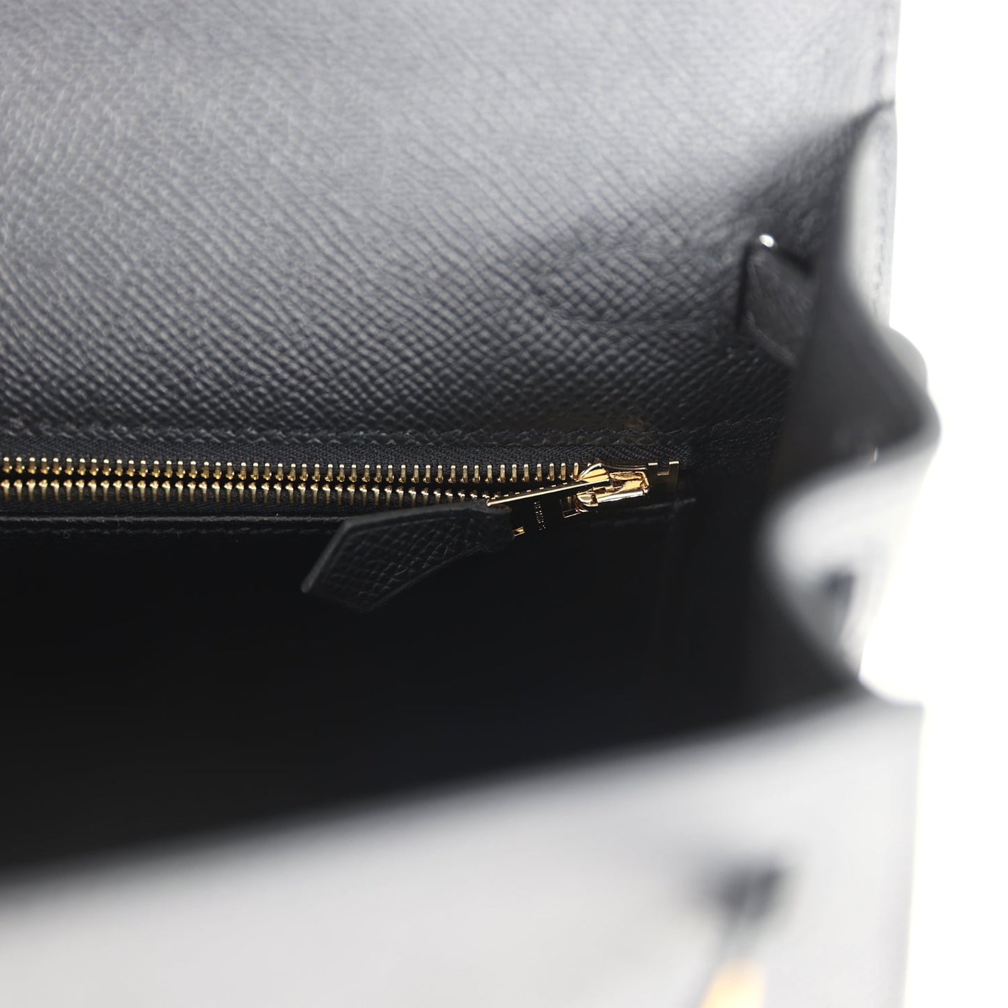 Hermes Kelly Sellier 25 Black Epsom Gold Hardware