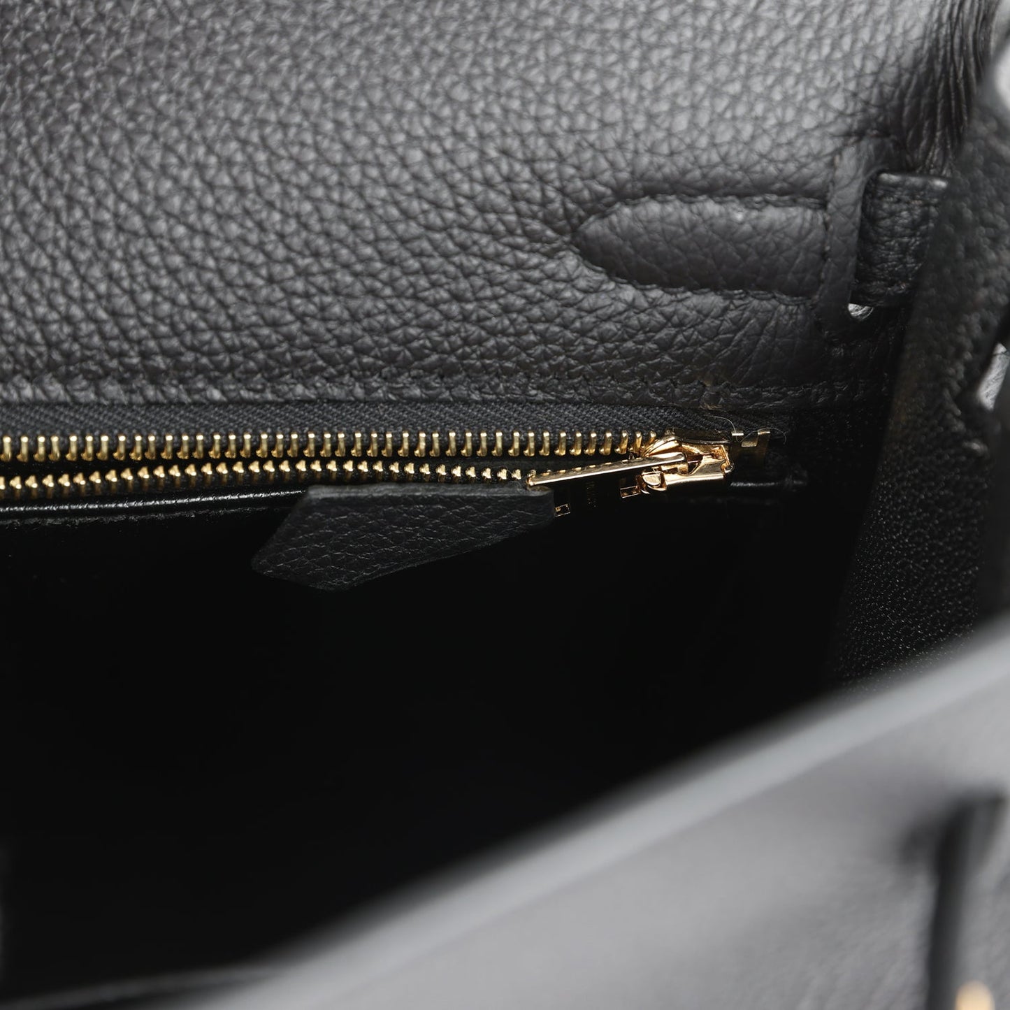 Hermes Kelly Retourne 25 Black Togo Gold Hardware