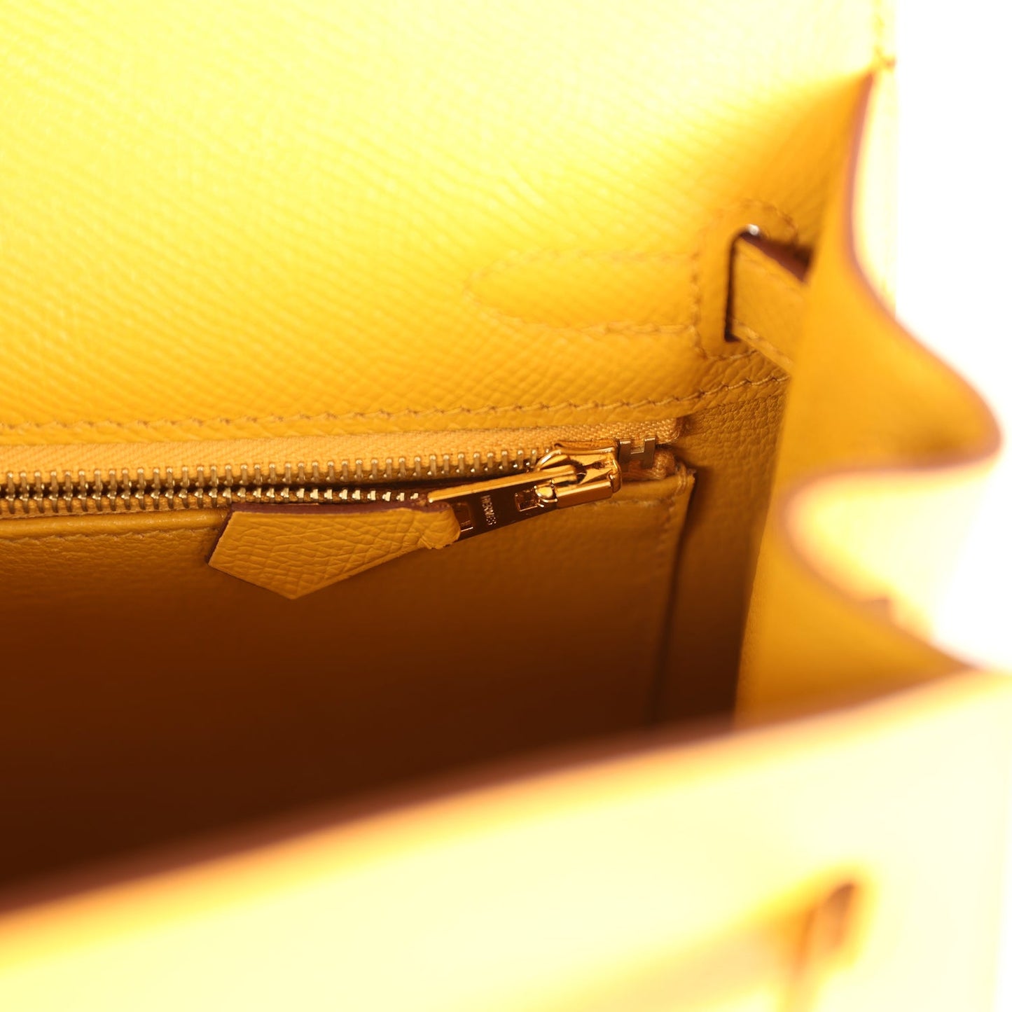 Hermes Kelly Sellier 25 Jaune Ambre Epsom Gold Hardware