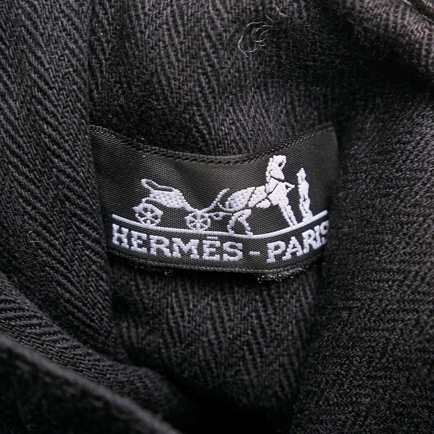 Luxury Hermes Caravan Horizontal PM (SHG-27215)