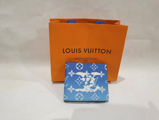 Louis Vuitton Wallet (Men)