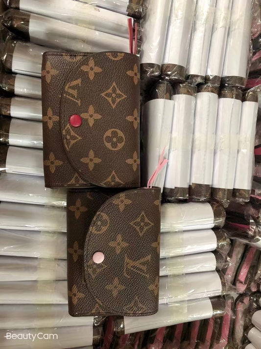 Louis Vuitton Wallet (Women)