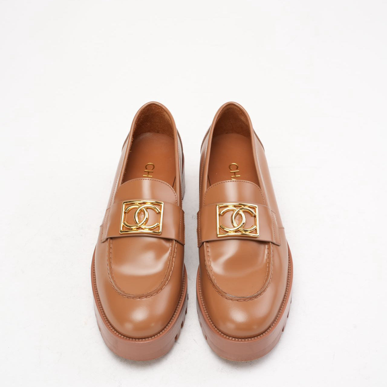 Chanel Brown CC Logo Loafer Leather Size 38.5