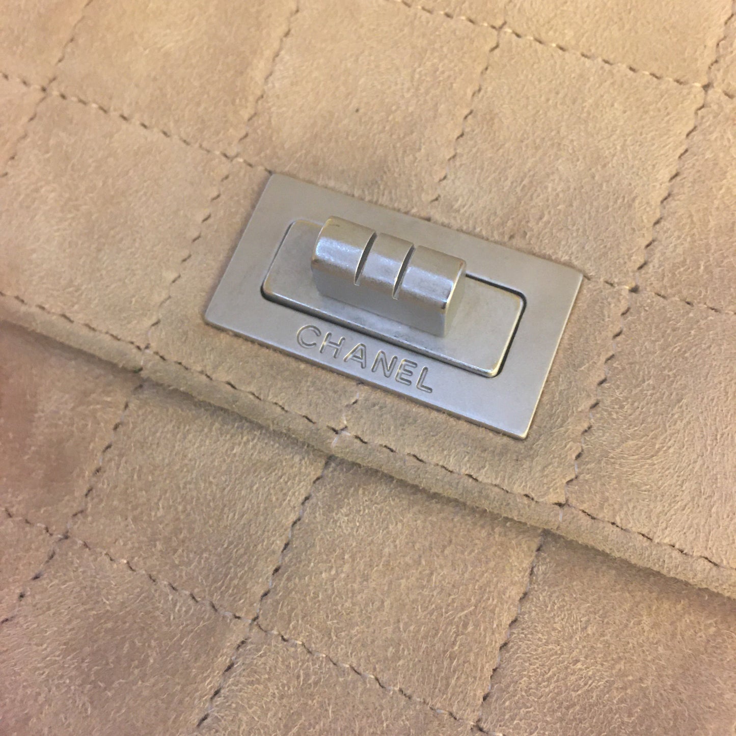 CHANEL 2.55 Shoulder Bag in Beige Suede