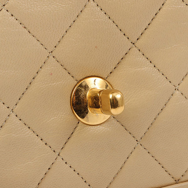 Chanel Around 1990 Made Design Flap Chain Bag With Pouch Beige