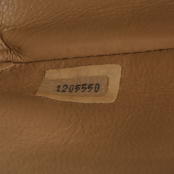 Chanel Around 1990 Made Design Flap Chain Bag With Pouch Beige