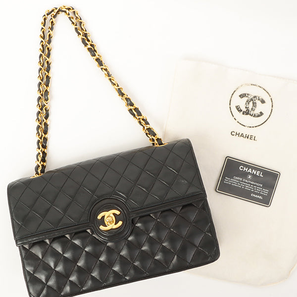 Chanel Around 1990 Made Design Flap Turn-Lock Chain Bag Black