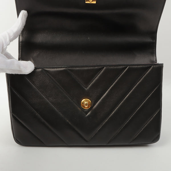 Chanel Around 1998 Chevron Turn-Lock Chain 2Way Bag Black