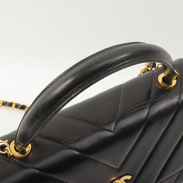 Chanel Around 1998 Chevron Turn-Lock Chain 2Way Bag Black