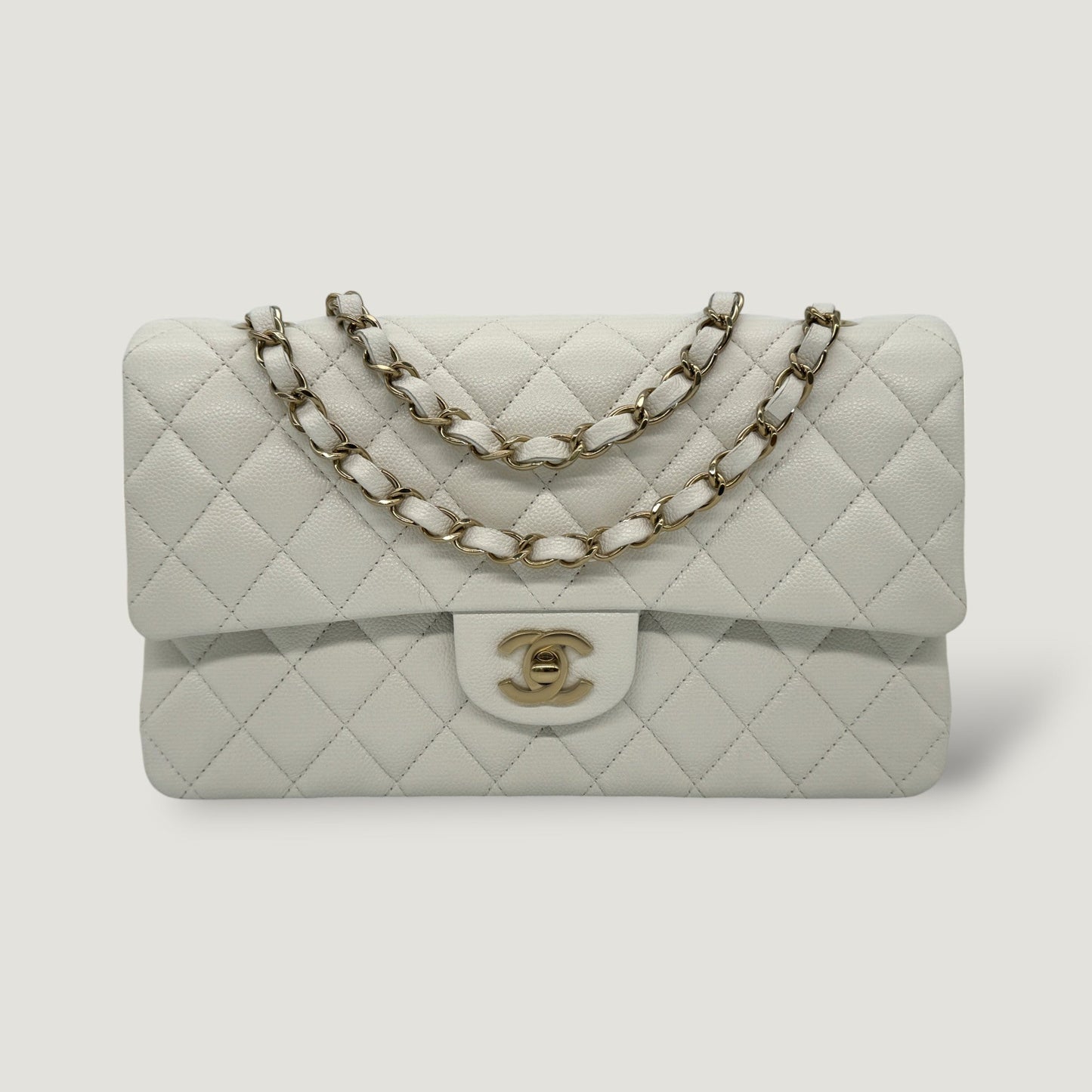 CHANEL CLASSIC MEDIUM BAG