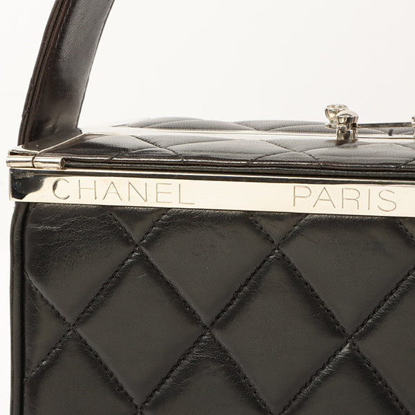 Chanel 1997 Made Logo Plate Box Hand Bag Black