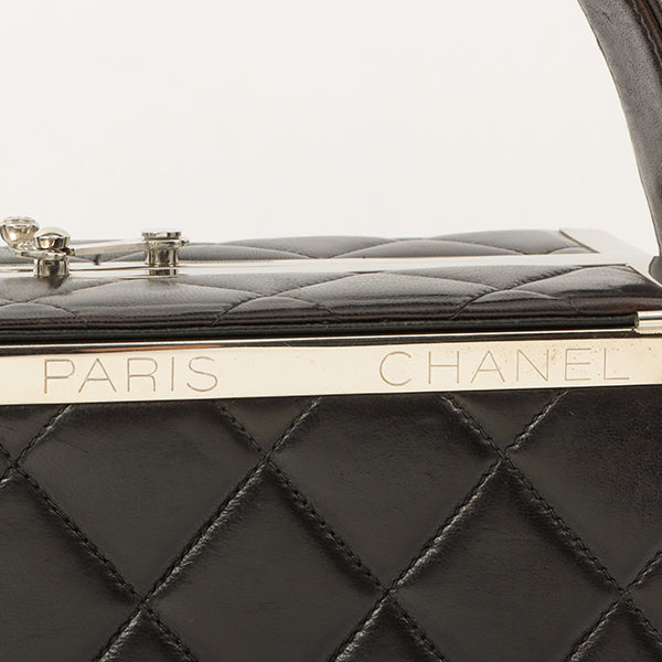 Chanel 1997 Made Logo Plate Box Hand Bag Black