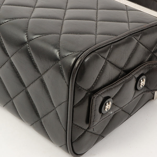 Chanel 1997 Made Logo Plate Box Hand Bag Black