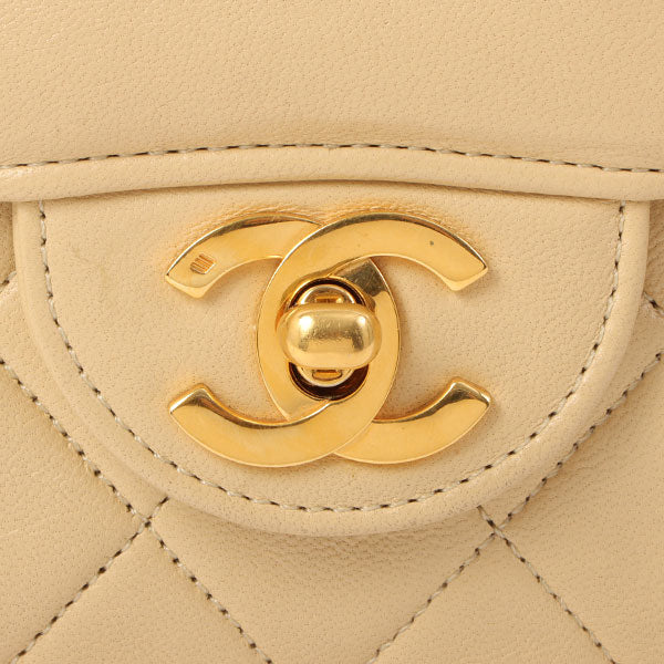Chanel Around 1990 Made Design Flap Chain Bag With Pouch Beige