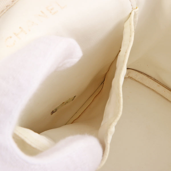 Chanel Around 2003 Caviar Skin Cc Mark Stitch Vanity Pink