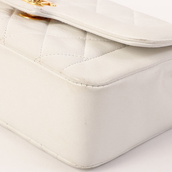 Chanel Around 1992 Made Edge Design Flap Turn-Lock Bijou Chain Bag White