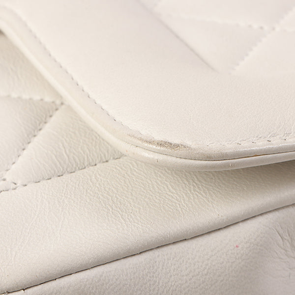 Chanel Around 1992 Made Edge Design Flap Turn-Lock Bijou Chain Bag White