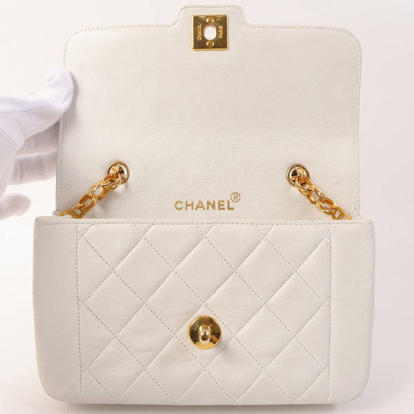 Chanel Around 1992 Made Edge Design Flap Turn-Lock Bijou Chain Bag White