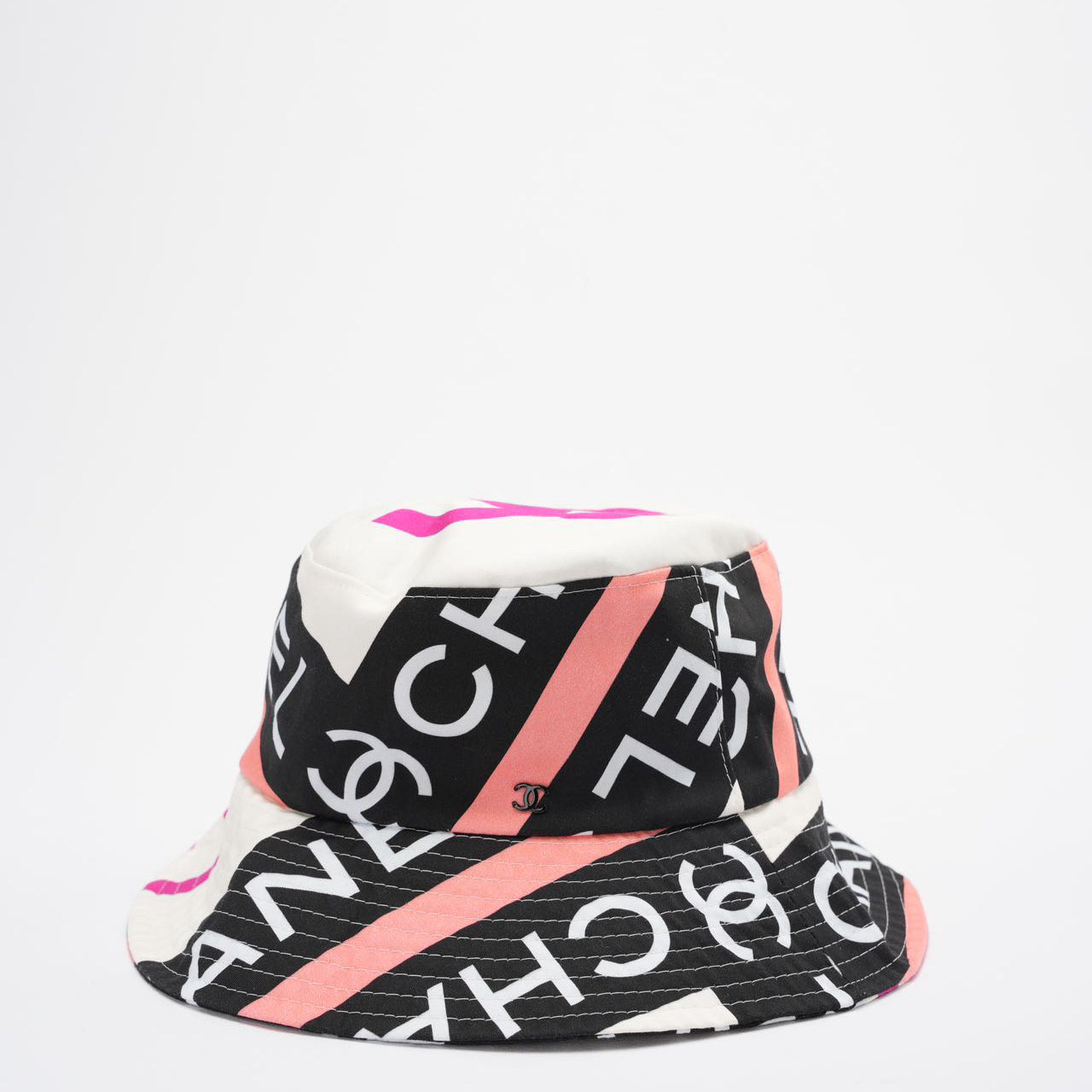 Chanel Cotton Logo Cloche Hat Bucket Hat Ecru / Black / Pink