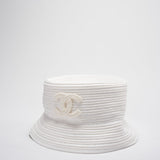 Chanel CC Bucket Hat Cap in Cream White Size 55cm Stoff Cc