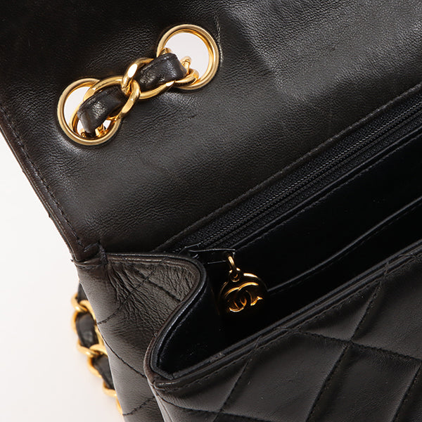 Chanel Around 1997 Made Classic Flap Chain Bag Jumbo Black