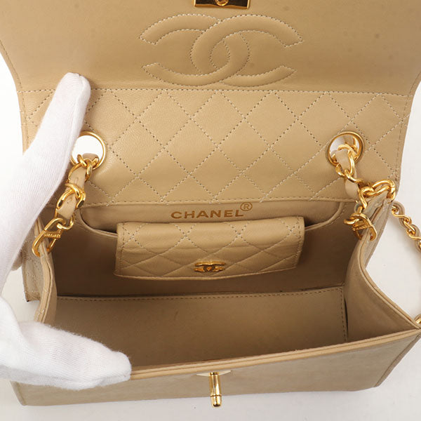 Chanel Around 1990 Made Design Flap Turn-Lock Chain Bag With Pouch Beige