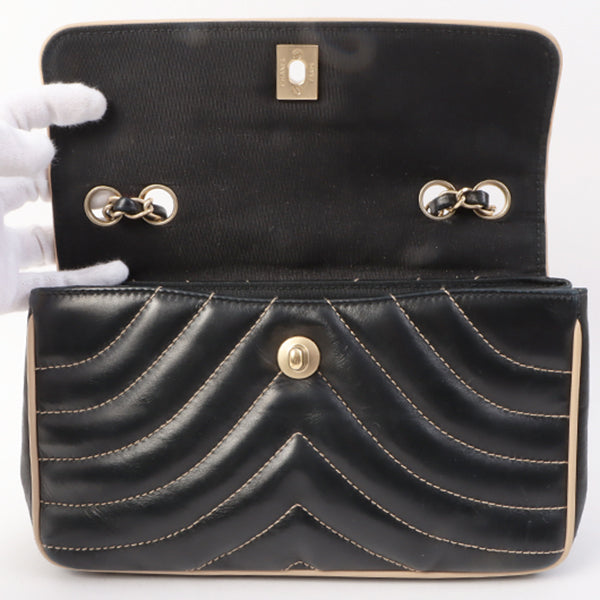 Chanel Around 2003 Made Bicolor Straight Flap Turn-Lock Chain Bag Black/Beige