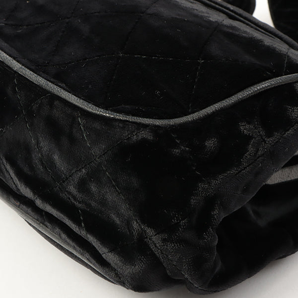 Chanel Around 1990 Made Velour Cc Mark Stitch Metal Clasp Shoulder Bag Black