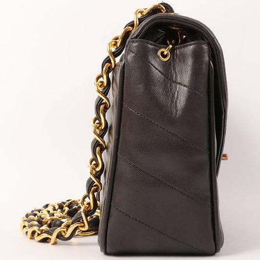 CHANEL Around 1995 Made Chevron Stitch V Flap Turn-Lock Chain Bag Black