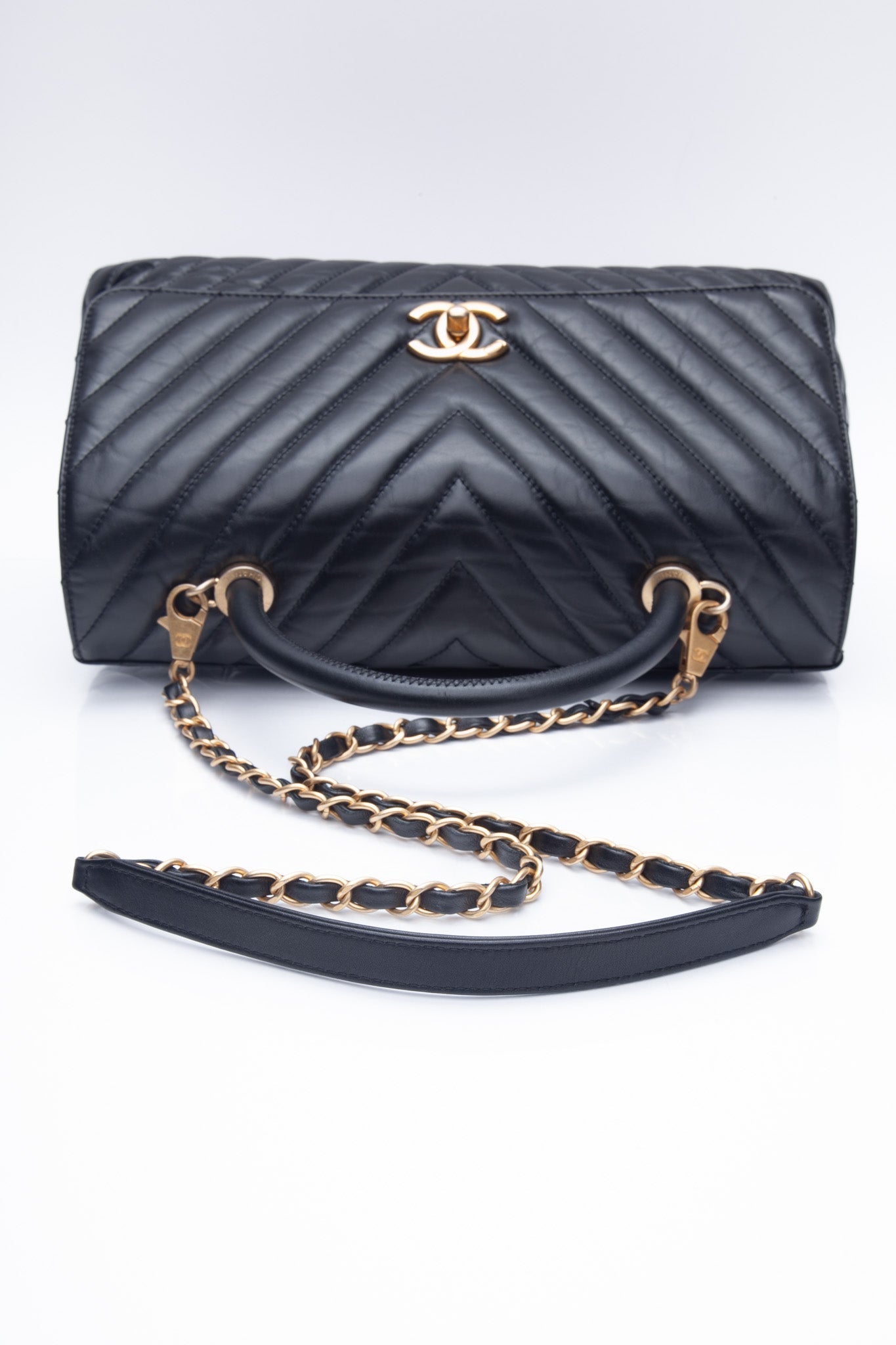 CHANEL Black Chevron Quilted Medium Coco Handle Flap Bag