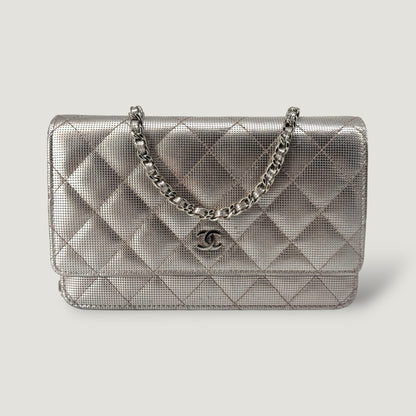 CHANEL WALLET ON CHAIN | METALLIC PIXEL EFFECT
