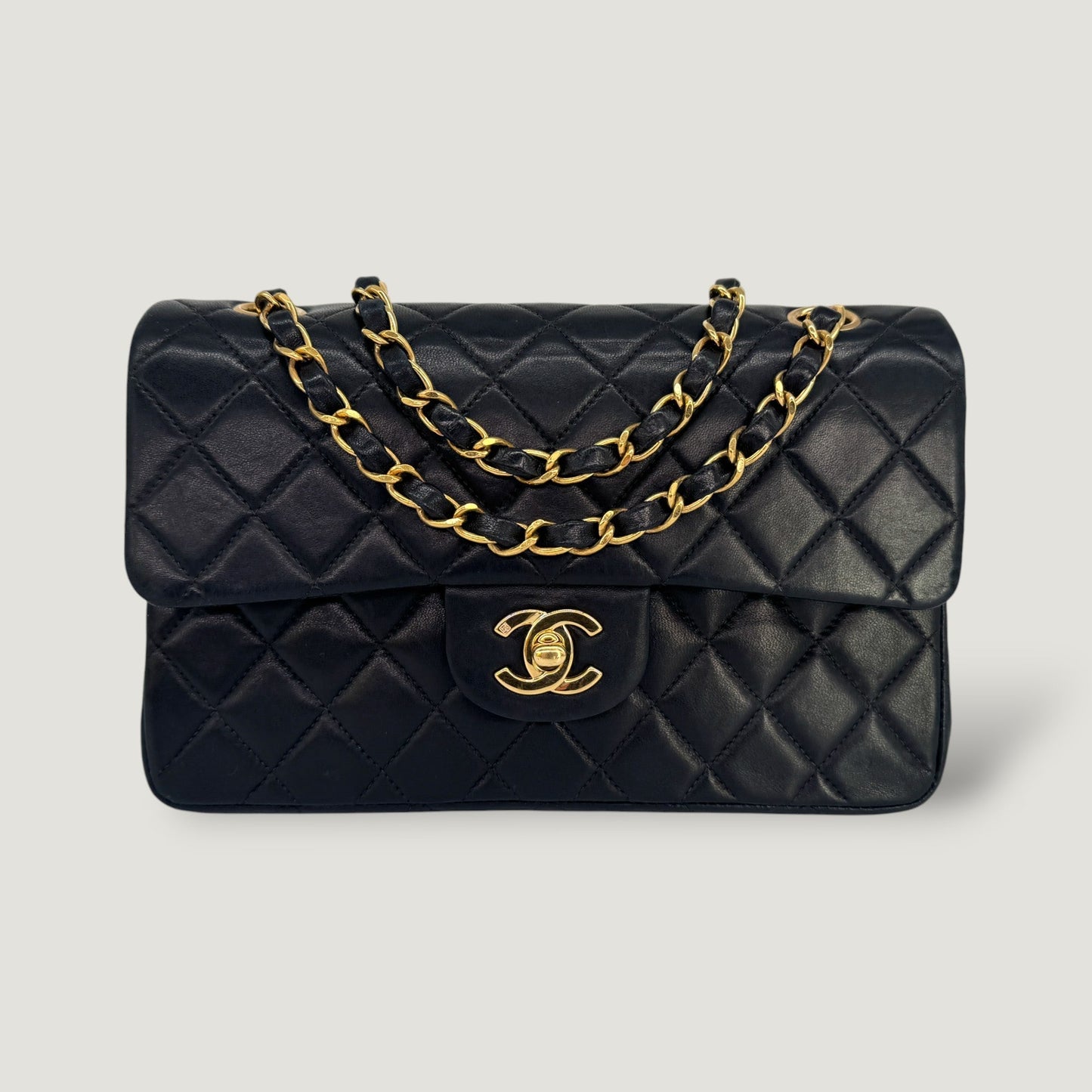CHANEL CLASSIC SMALL BAG