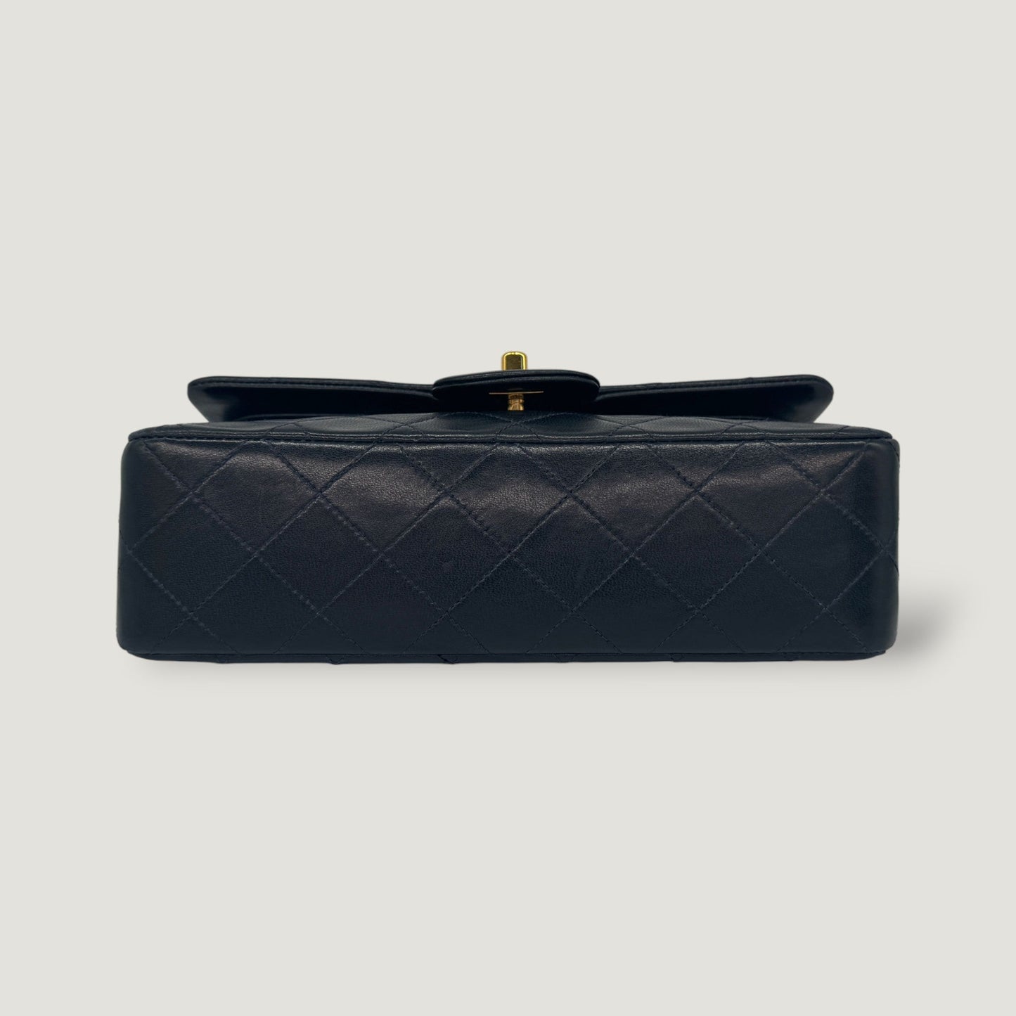 CHANEL CLASSIC SMALL BAG