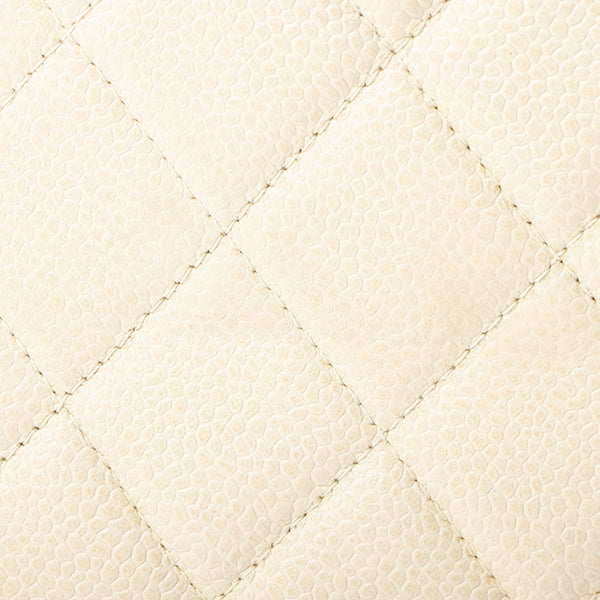 Chanel Around 1997 Made Caviar Skin Turn-Lock Shoulder Bag Ivory