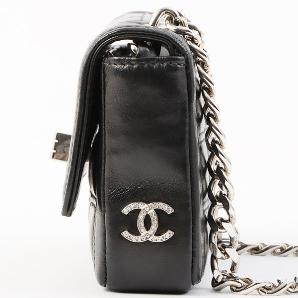 Chanel Around 2000 Made Chocolate Bar 2.55 Mini Chain Bag Black