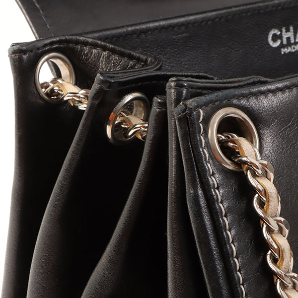 Chanel Around 2001 Made Patent Leather Comby Chocobar 2.55 Chain Bag Beige/Black