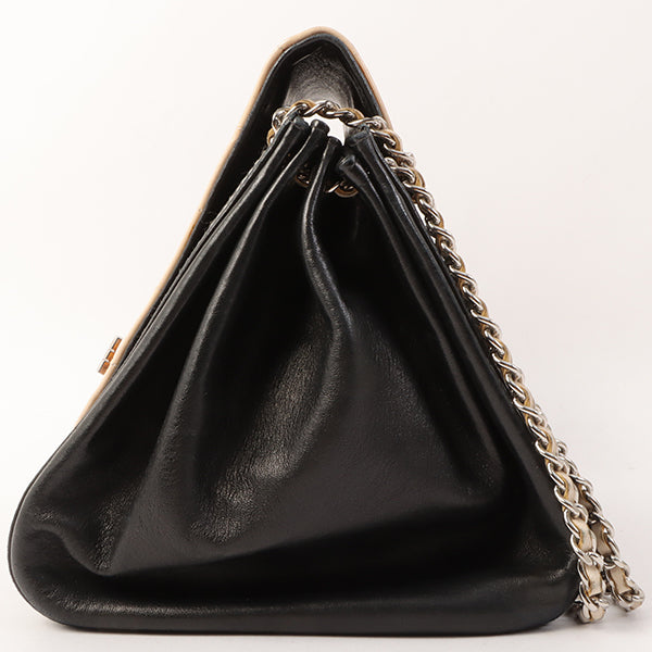 Chanel Around 2001 Made Patent Leather Comby Chocobar 2.55 Chain Bag Beige/Black