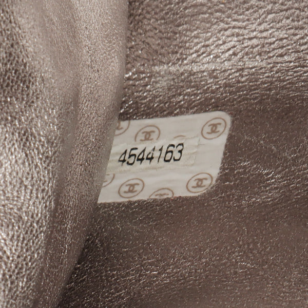 Chanel Around 1997 Made Turn-Lock Metal Clasp Chain Bag Silver
