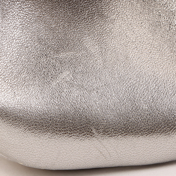 Chanel Around 1997 Made Turn-Lock Metal Clasp Chain Bag Silver
