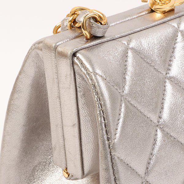 Chanel Around 1997 Made Turn-Lock Metal Clasp Chain Bag Silver