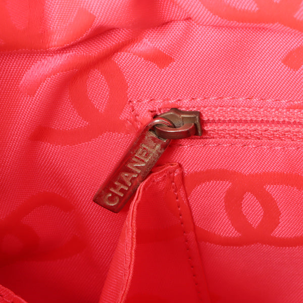 Chanel Around 2004 Made Cambon Tote Bag Black/White