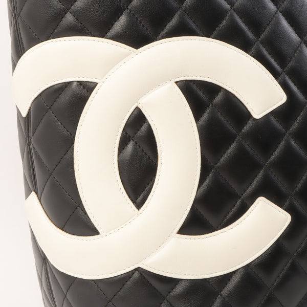 Chanel Around 2004 Made Cambon Tote Bag Black/White