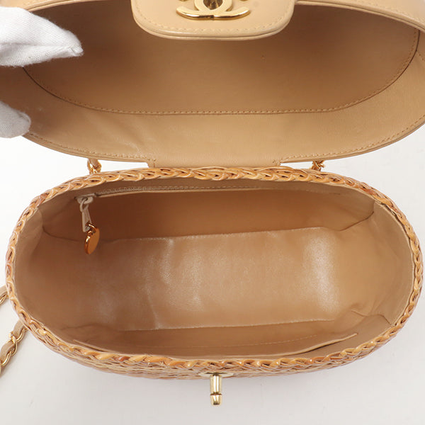 Chanel Around 1998 Made Rattanturn-Lock Basket Chain Bag Beige