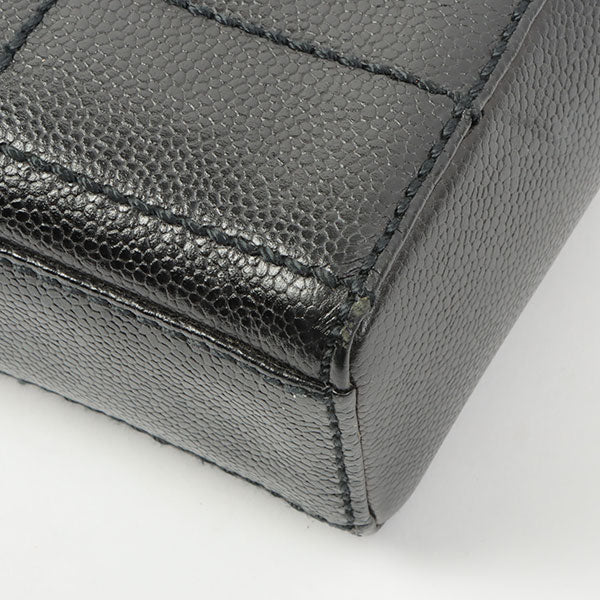 Chanel Around 2002 Made Turn-Lock Choco Bar Shoulder Bag Black
